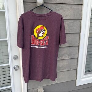 Buccee’s Adult Maroon T-Shirt‎ Size X-Large